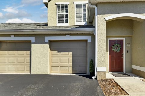 Touwnhouse à vendre à Palm Harbor, Floride: 3 chambres, 144.83 m2 № 2100651 - photo 4