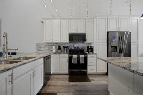 Touwnhouse à vendre à Palm Harbor, Floride: 3 chambres, 144.83 m2 № 2100651 - photo 11