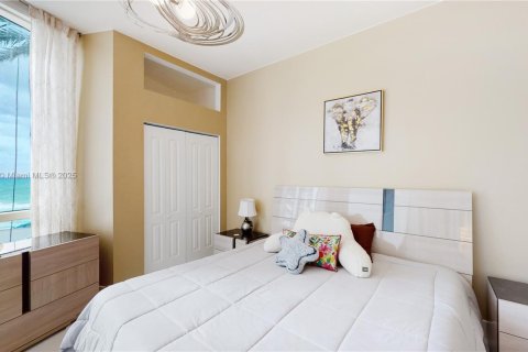 Condominio en venta en Sunny Isles Beach, Florida, 3 dormitorios, 237.64 m2 № 2013200 - foto 14