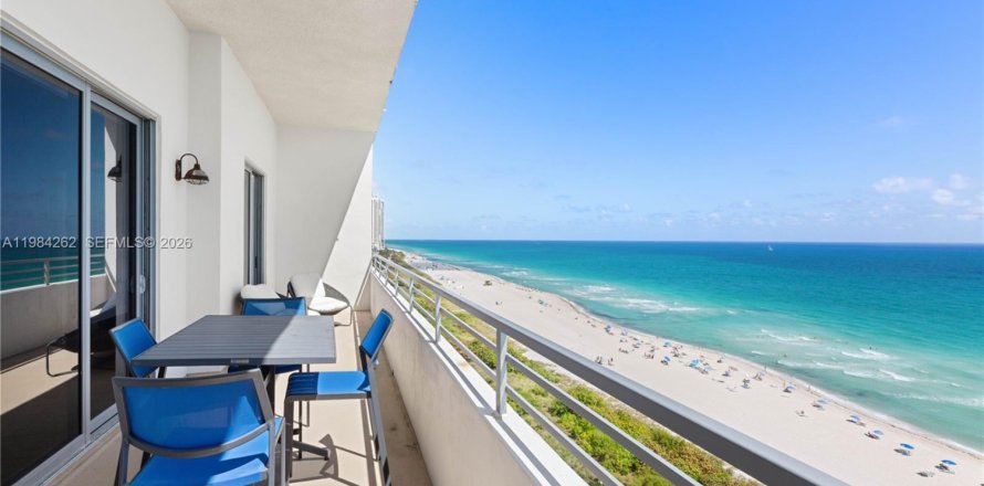 Condo in Miami Beach, Florida, 1 bedroom  № 2047515