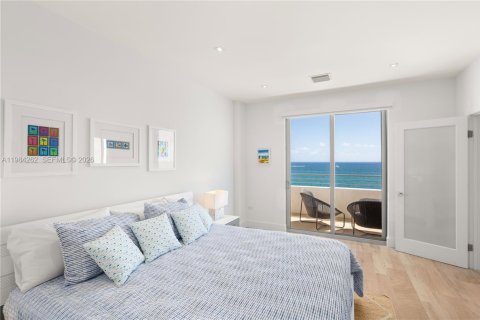 Condo in Miami Beach, Florida, 1 bedroom  № 2047515 - photo 18