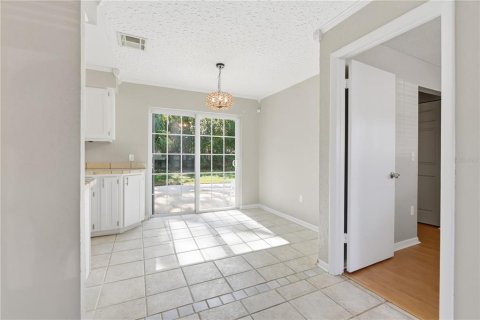 Villa ou maison à vendre à Orlando, Floride: 3 chambres, 107.21 m2 № 2143503 - photo 11