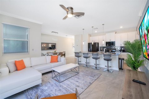Touwnhouse à vendre à Kissimmee, Floride: 4 chambres, 177.81 m2 № 2402921 - photo 14