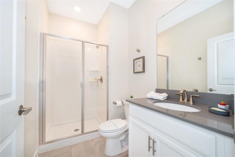 Touwnhouse à vendre à Kissimmee, Floride: 4 chambres, 177.81 m2 № 2402921 - photo 17