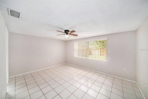 Casa en venta en Port Richey, Florida, 3 dormitorios, 133.97 m2 № 1903677 - foto 16
