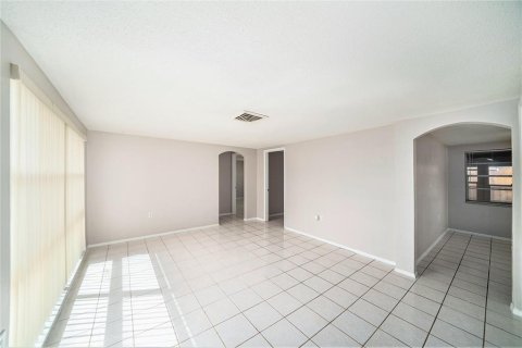 Casa en venta en Port Richey, Florida, 3 dormitorios, 133.97 m2 № 1903677 - foto 6