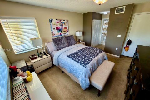 Condominio en venta en Coconut Creek, Florida, 2 dormitorios, 89.84 m2 № 2032754 - foto 14