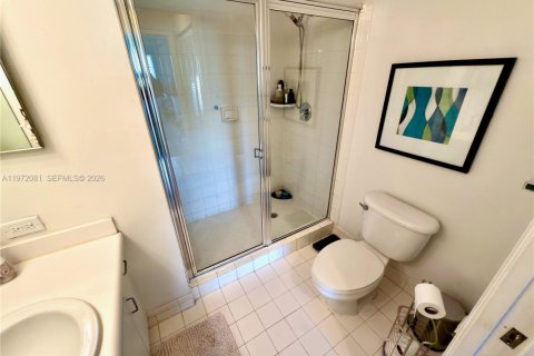 Condominio en venta en Coconut Creek, Florida, 2 dormitorios, 89.84 m2 № 2032754 - foto 28