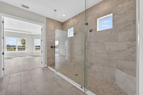 House in Punta Gorda, Florida 3 bedrooms № 2051358 - photo 9