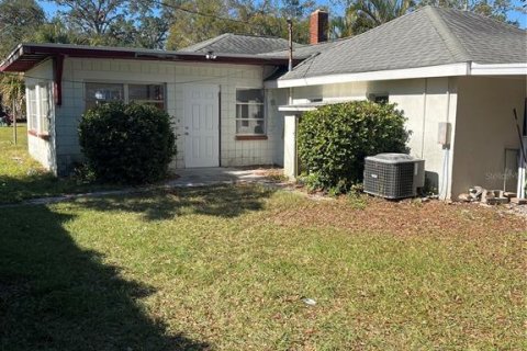 House in Saint Petersburg, Florida 3 bedrooms, 159.98 sq.m. № 1535029 - photo 29