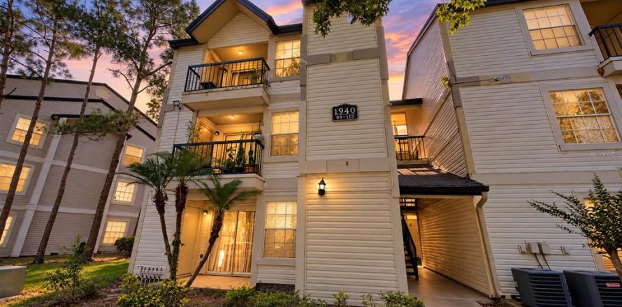 Condominio en Orlando, Florida, 1 dormitorio  № 2418501