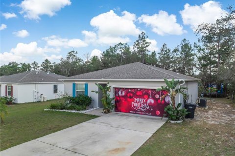 Villa ou maison à vendre à Poinciana, Floride: 3 chambres, 134.24 m2 № 2135077 - photo 3