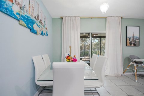 Villa ou maison à vendre à Poinciana, Floride: 3 chambres, 134.24 m2 № 2135077 - photo 9