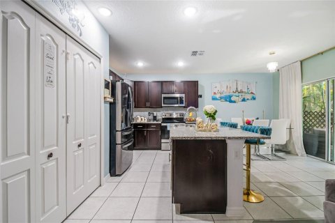 Villa ou maison à vendre à Poinciana, Floride: 3 chambres, 134.24 m2 № 2135077 - photo 14