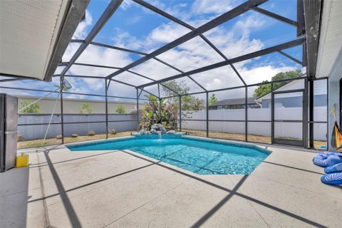 Villa ou maison à vendre à Clermont, Floride: 4 chambres, 226.96 m2 № 2131585 - photo 29