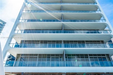 Купить кондоминиум в Майами, Флорида 2 спальни, 97.08м2, № 1948570 - фото 30