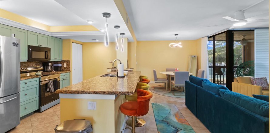Condo à Delray Beach, Floride, 2 chambres  № 2147284