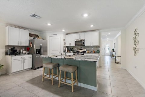 House in Brooksville, Florida 4 bedrooms, 171.5 sq.m. № 2235515 - photo 3