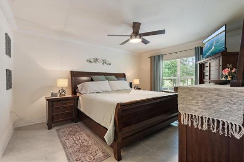 House in Brooksville, Florida 4 bedrooms, 171.5 sq.m. № 2235515 - photo 6