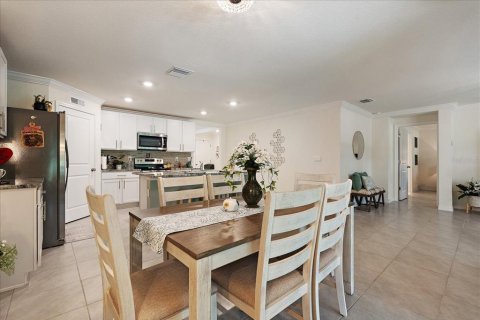 House in Brooksville, Florida 4 bedrooms, 171.5 sq.m. № 2235515 - photo 19