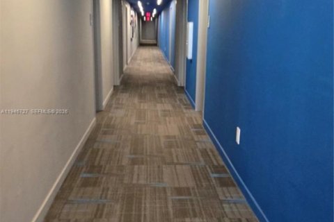 Купить кондоминиум в Халландейл-Бич, Флорида 2 спальни, 95.5м2, № 2002056 - фото 27