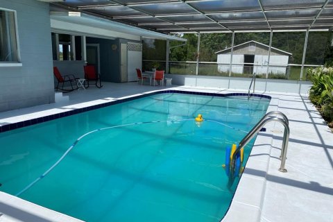 House in Lake Wales, Florida 3 bedrooms, 130.06 sq.m. № 1679224 - photo 25