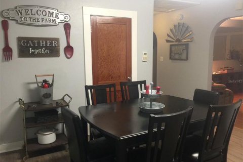 House in Lake Wales, Florida 3 bedrooms, 130.06 sq.m. № 1679224 - photo 8