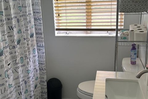 House in Bradenton, Florida 2 bedrooms, 106.56 sq.m. № 1917693 - photo 17
