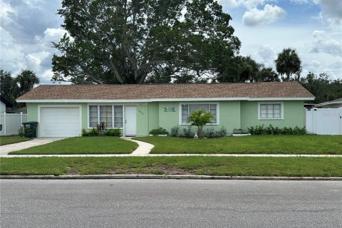 House in Bradenton, Florida 2 bedrooms, 106.56 sq.m. № 1917693 - photo 3