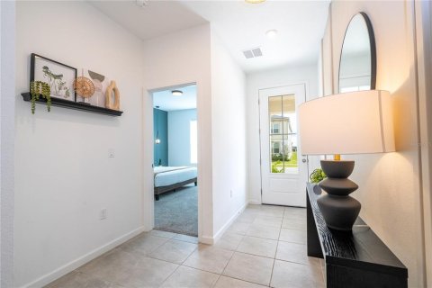 Casa en venta en Kissimmee, Florida, 6 dormitorios, 278.52 m2 № 1913371 - foto 5