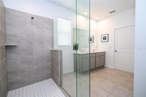 Casa en venta en Kissimmee, Florida, 6 dormitorios, 278.52 m2 № 1913371 - foto 13