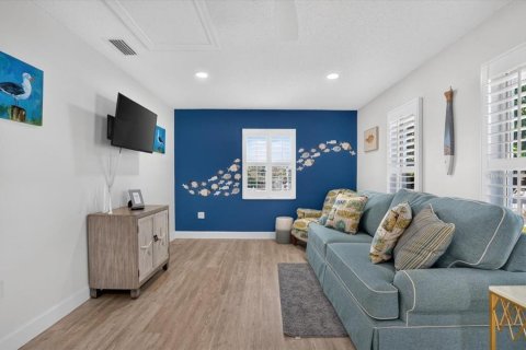 Villa ou maison à vendre à Bradenton, Floride: 3 chambres, 170.75 m2 № 2302720 - photo 20
