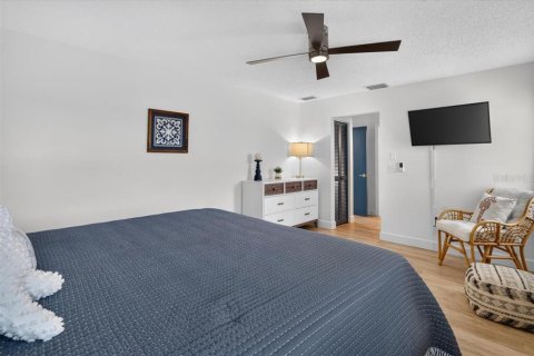 Villa ou maison à vendre à Bradenton, Floride: 3 chambres, 170.75 m2 № 2302720 - photo 23