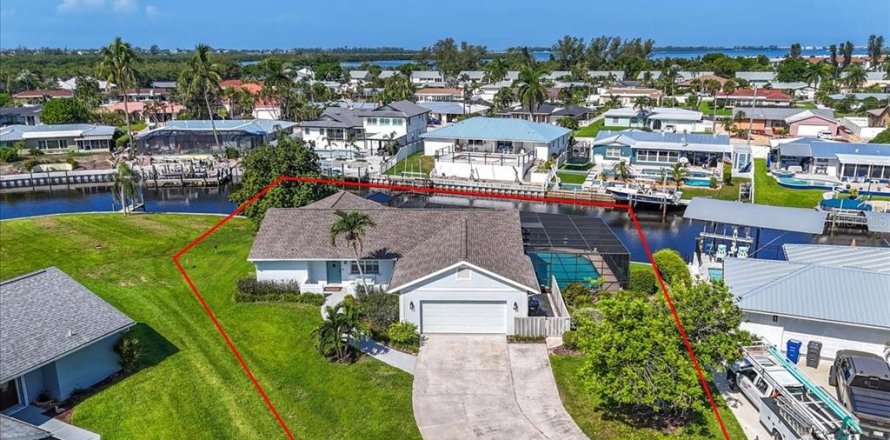 Villa ou maison à Bradenton, Floride 3 chambres, 170.75 m2 № 2302720