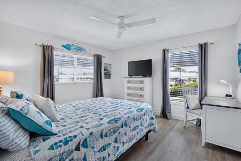 Villa ou maison à vendre à Bradenton, Floride: 3 chambres, 170.75 m2 № 2302720 - photo 25