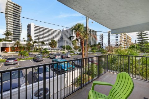 Adosado en venta en Pompano Beach, Florida, 3 dormitorios, 165.37 m2 № 2175420 - foto 21