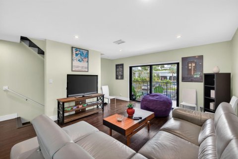 Adosado en venta en Pompano Beach, Florida, 3 dormitorios, 165.37 m2 № 2175420 - foto 8