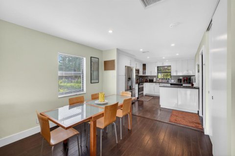 Adosado en venta en Pompano Beach, Florida, 3 dormitorios, 165.37 m2 № 2175420 - foto 13