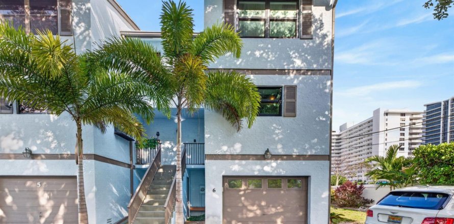 Adosado en Pompano Beach, Florida 3 dormitorios, 165.37 m2 № 2175420