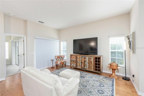 Casa en venta en Oxford, Florida, 2 dormitorios, 113.43 m2 № 2098179 - foto 10