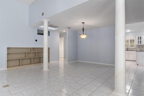 Villa ou maison à vendre à Spring Hill, Floride: 4 chambres, 234.3 m2 № 2436675 - photo 13