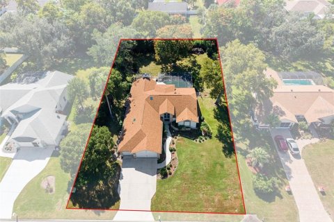 Villa ou maison à vendre à Spring Hill, Floride: 4 chambres, 234.3 m2 № 2436675 - photo 4