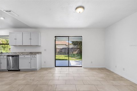 Villa ou maison à vendre à Port Charlotte, Floride: 3 chambres, 165.46 m2 № 1914367 - photo 17