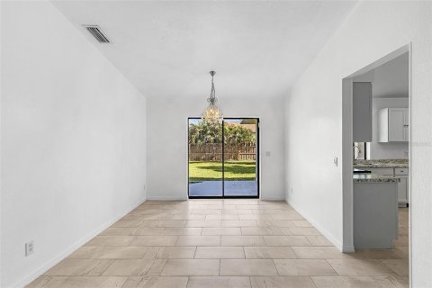 Villa ou maison à vendre à Port Charlotte, Floride: 3 chambres, 165.46 m2 № 1914367 - photo 5