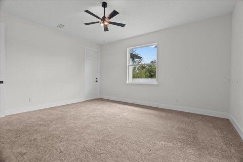 Casa en venta en Orlando, Florida, 4 dormitorios, 213.68 m2 № 1877344 - foto 16