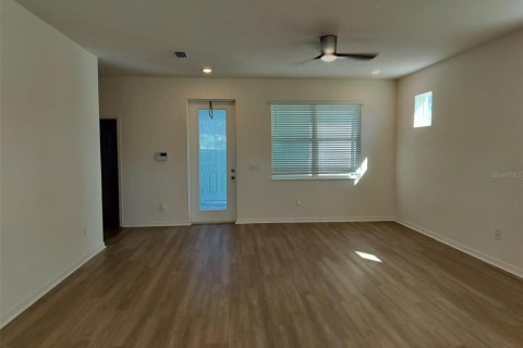 Adosado en venta en Mount Dora, Florida, 3 dormitorios, 165.09 m2 № 2149856 - foto 8