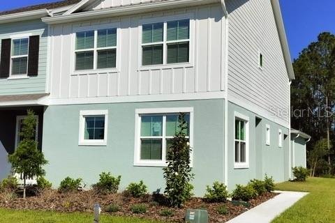 Adosado en Mount Dora, Florida 3 dormitorios, 165.09 m2 № 2149856