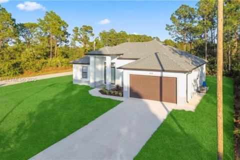 Купить виллу или дом в Лихай-Эйкерс, Флорида 4 спальни, № 1986826 - фото 5