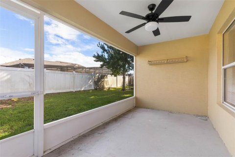 House in Palm Coast, Florida 3 bedrooms, 120.77 sq.m. № 2396178 - photo 12