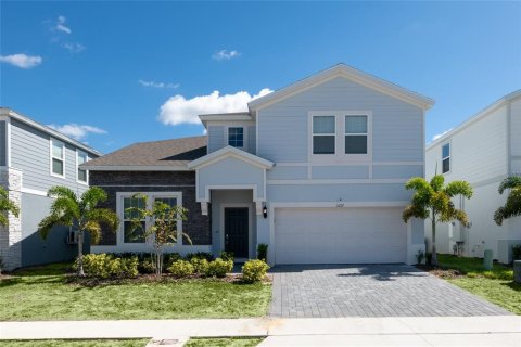 House in Davenport, Florida 8 bedrooms, 374.77 sq.m. № 2098025